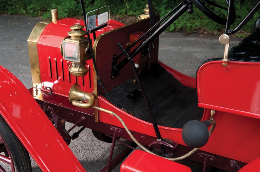 Детали экстерьера Brush Model BC Runabout 1907 года  (фото 18 из 18)